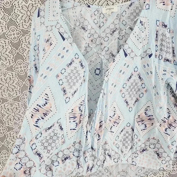 Umgee printed wrap long sleeve blouse S - Picture 4 of 8
